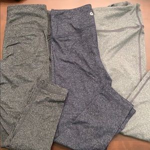 BUNDLE workout capris